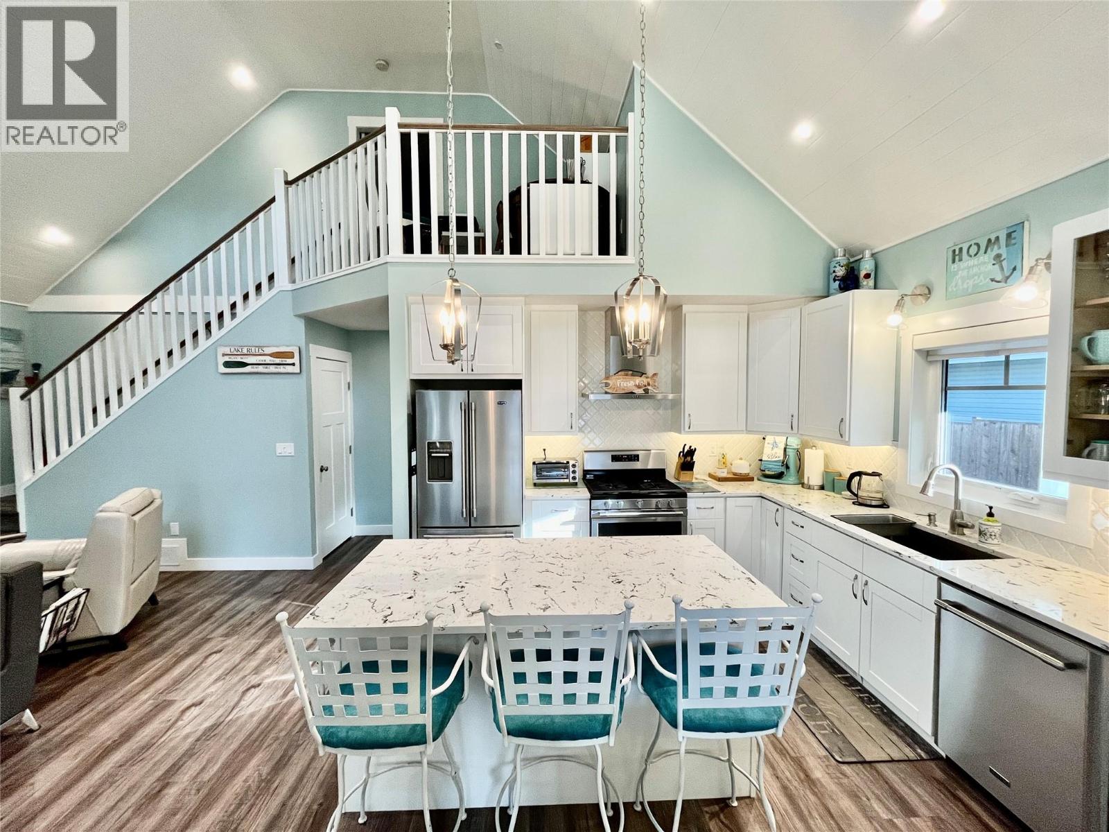 8902 Swanshore Road, Swansea Point, British Columbia  V0E 2K2 - Photo 15 - 10372427