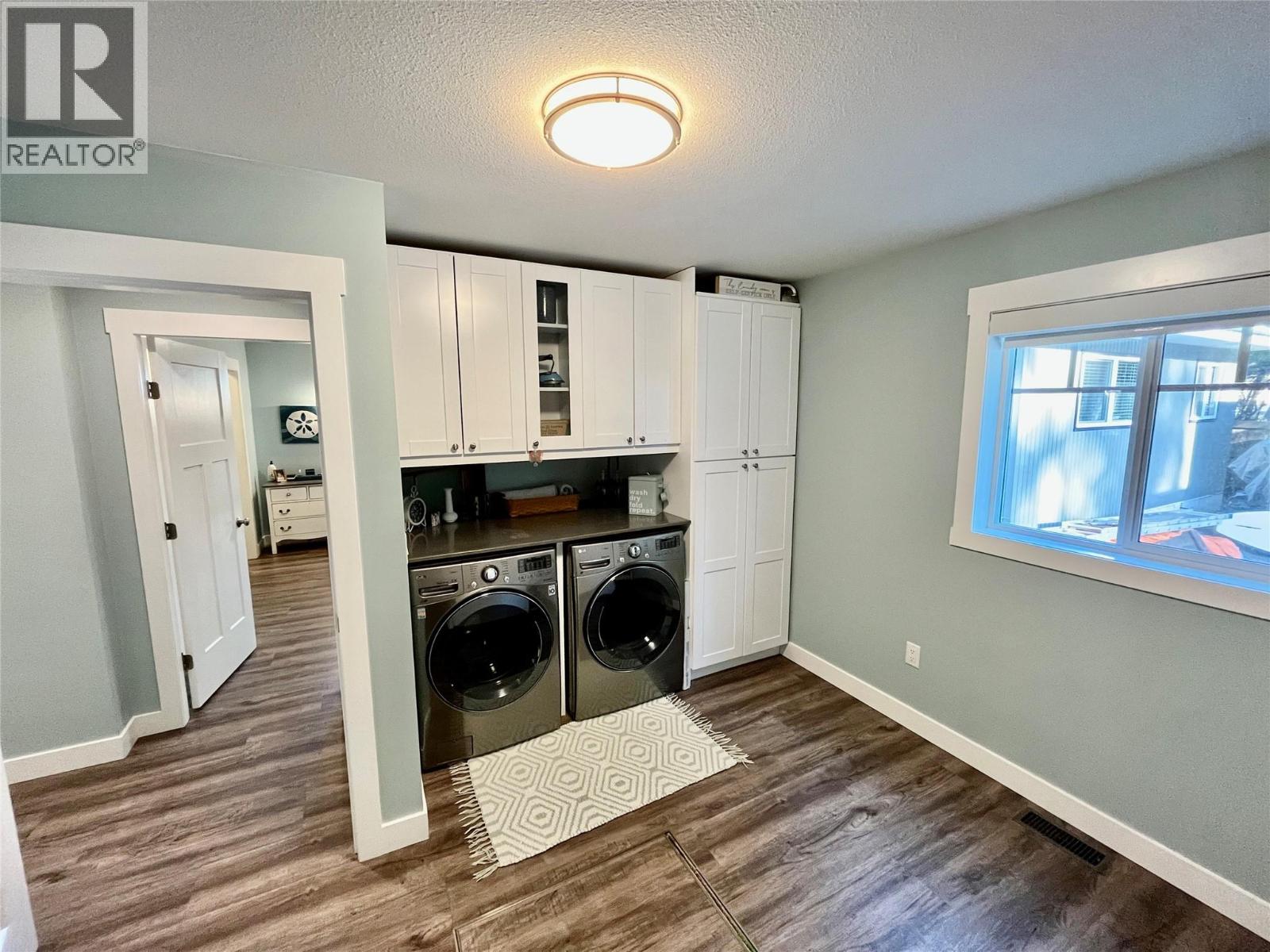 8902 Swanshore Road, Swansea Point, British Columbia  V0E 2K2 - Photo 25 - 10372427