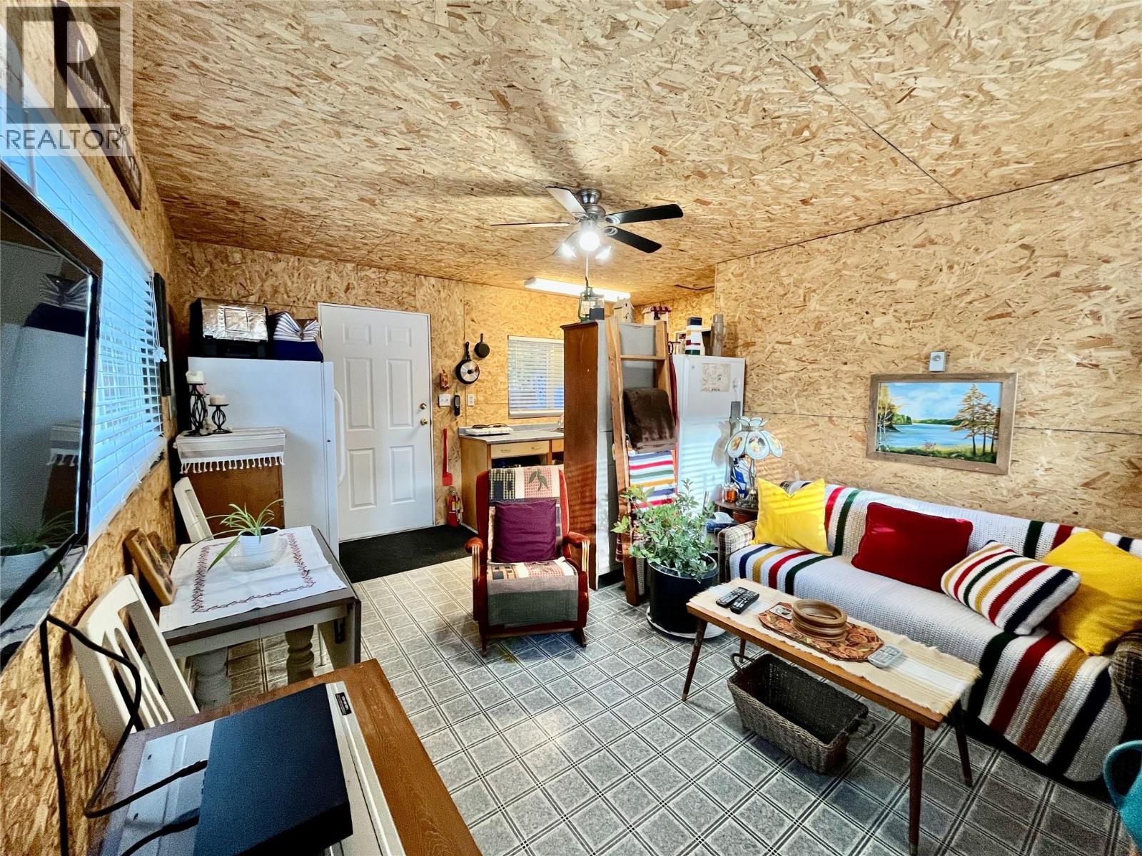 8902 Swanshore Road, Swansea Point, British Columbia  V0E 2K2 - Photo 45 - 10372427