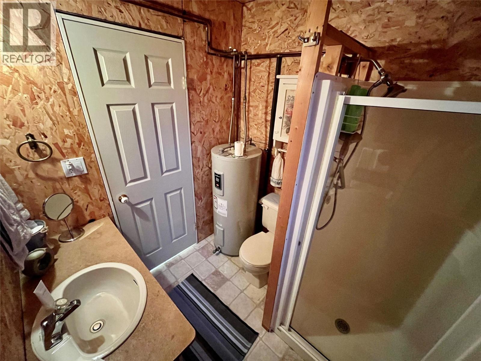 8902 Swanshore Road, Swansea Point, British Columbia  V0E 2K2 - Photo 48 - 10372427