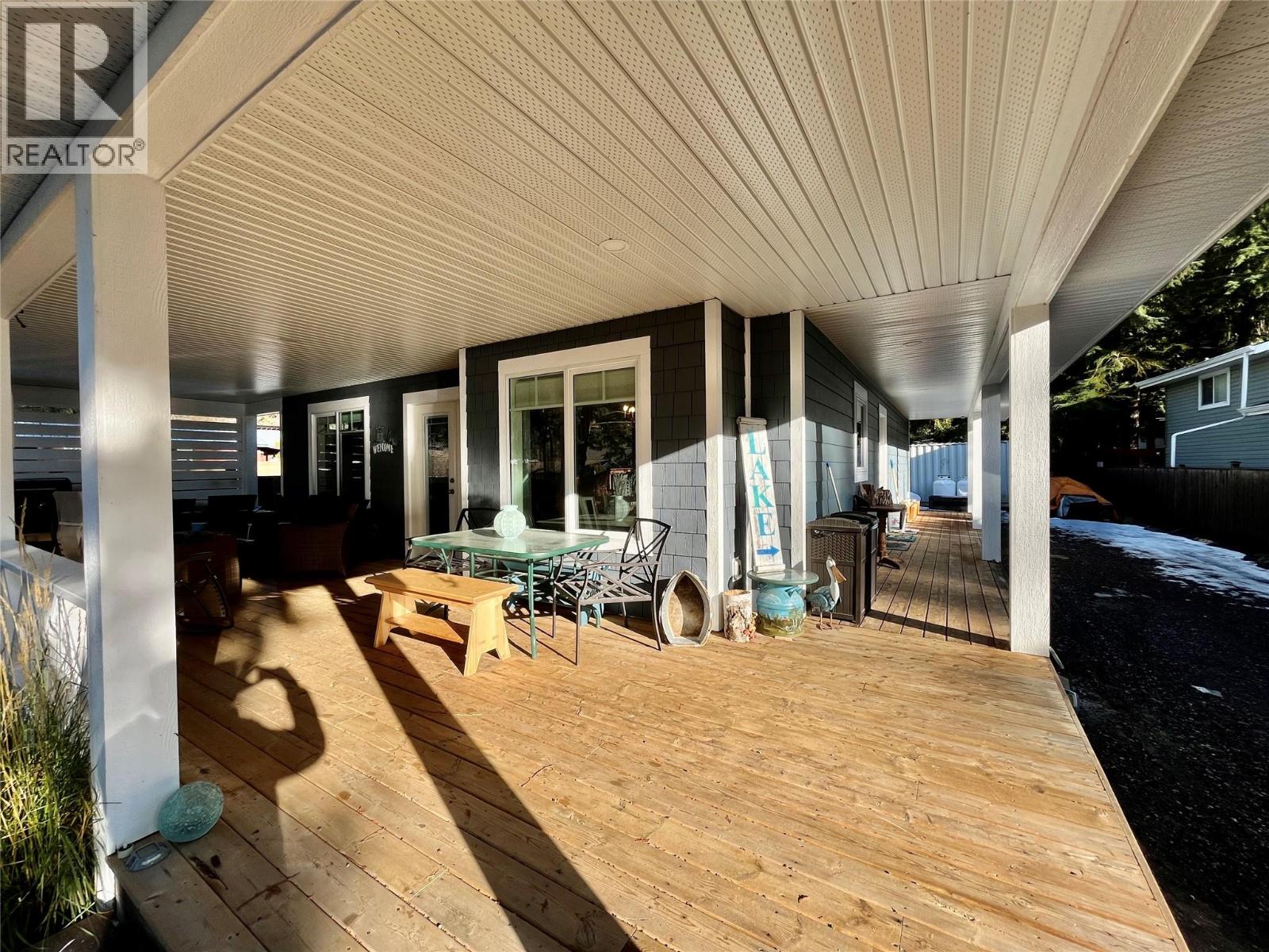 8902 Swanshore Road, Swansea Point, British Columbia  V0E 2K2 - Photo 38 - 10372427