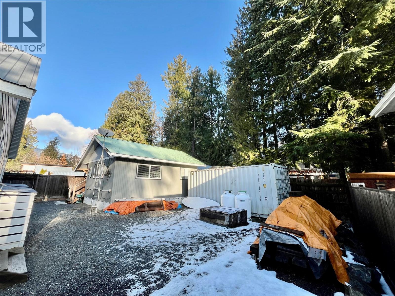 8902 Swanshore Road, Swansea Point, British Columbia  V0E 2K2 - Photo 42 - 10372427