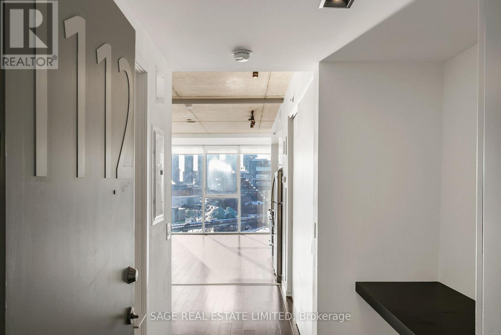 1112 - 32 Trolley Crescent, Toronto, Ontario  M5A 0E9 - Photo 2 - C12741912