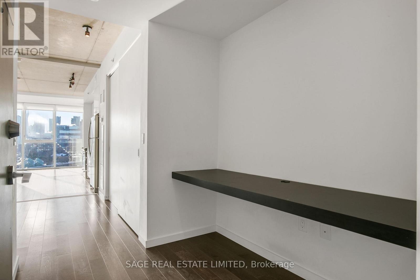 1112 - 32 Trolley Crescent, Toronto, Ontario  M5A 0E9 - Photo 4 - C12741912