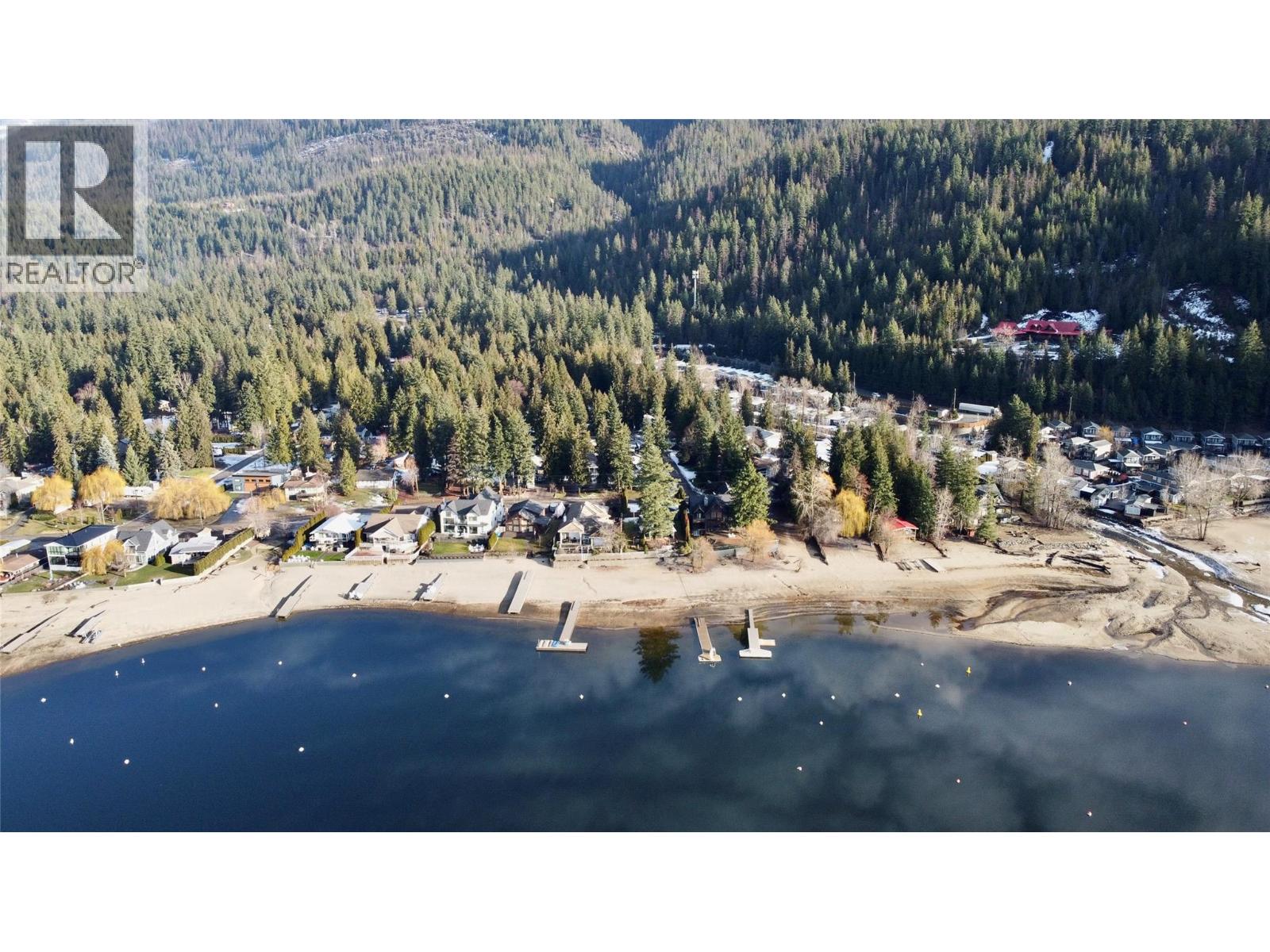 8902 Swanshore Road, Swansea Point, British Columbia  V0E 2K2 - Photo 55 - 10372427