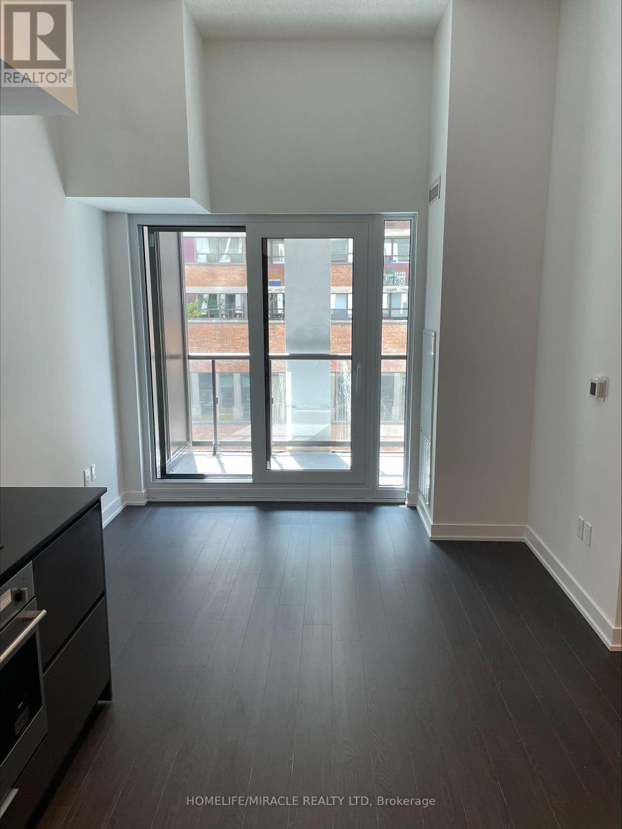 611 - 121 St. Patrick Street, Toronto, Ontario  M5T 0B8 - Photo 2 - C12741966