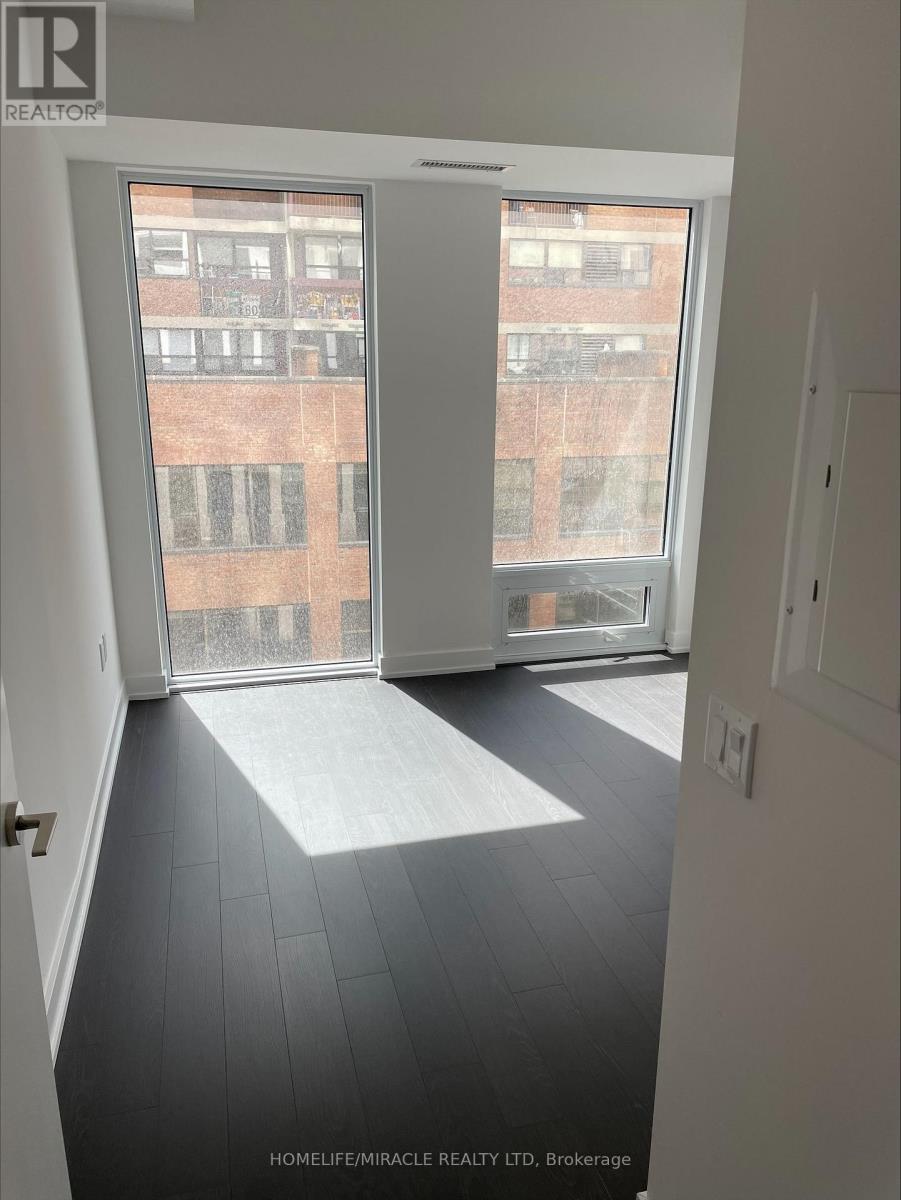 611 - 121 St. Patrick Street, Toronto, Ontario  M5T 0B8 - Photo 3 - C12741966