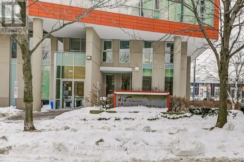 501 - 30 Canterbury Place, Toronto, Ontario  M2N 0B9 - Photo 2 - C12742094