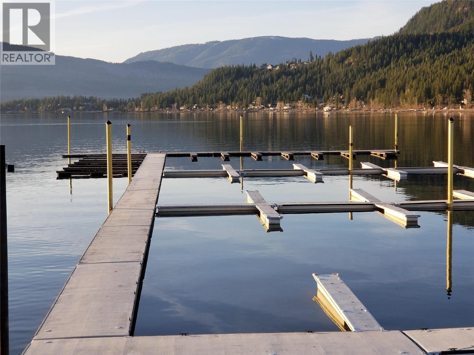 2695 Blind Bay Road Unit# 82, Blind Bay, British Columbia  V0E 1H1 - Photo 4 - 10374143
