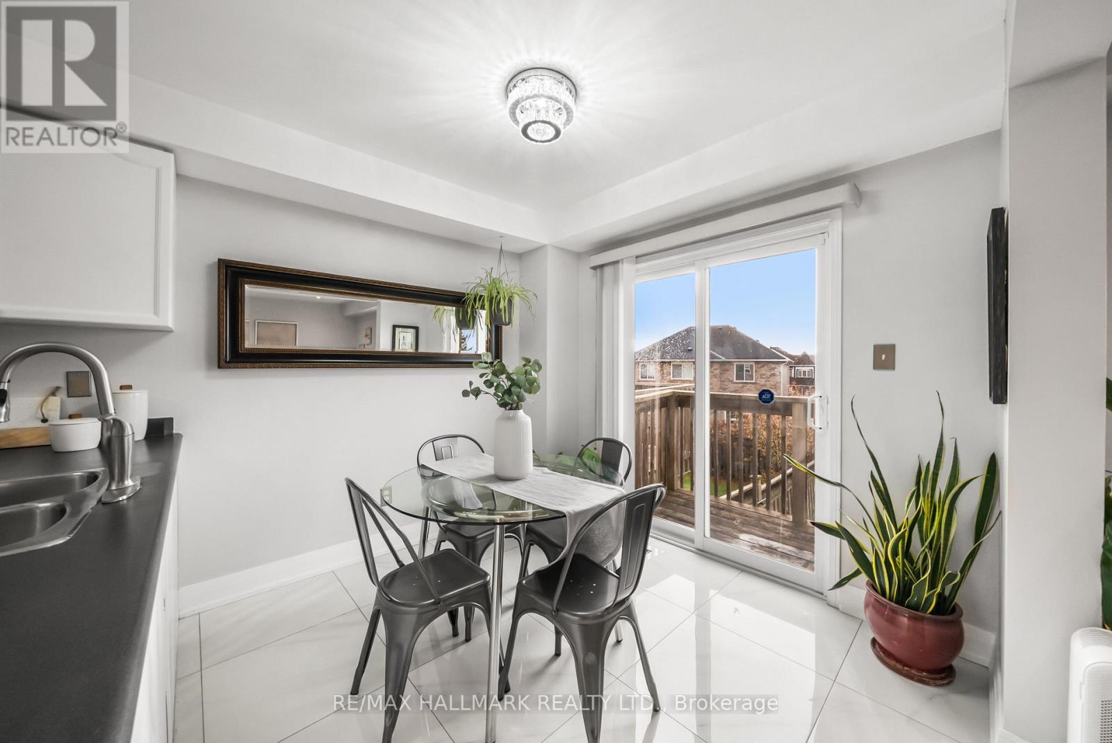 205 Bean Crescent, Ajax, Ontario  L1T 4K4 - Photo 17 - E12741888