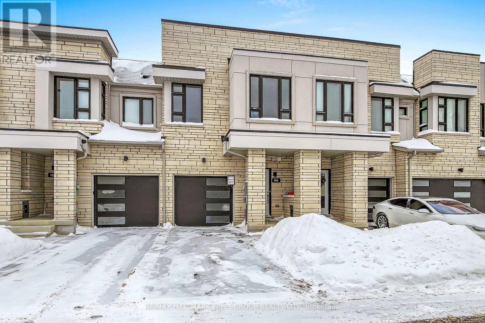 42 - 106 CASPIAN SQUARE, Clarington, Ontario