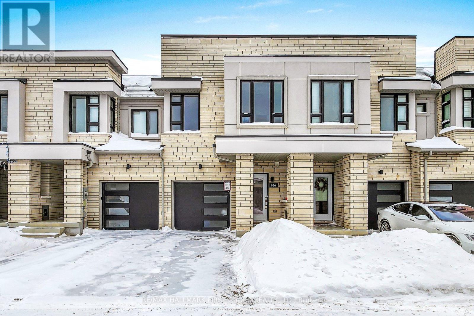 42 - 106 Caspian Square, Clarington, Ontario  L1C 7G3 - Photo 2 - E12741948