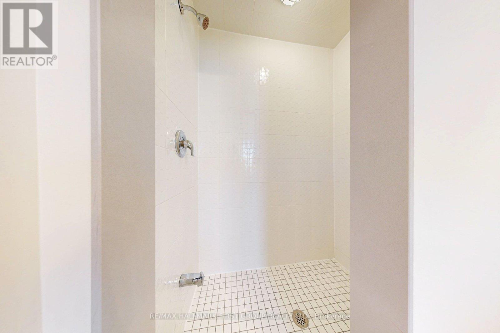 42 - 106 Caspian Square, Clarington, Ontario  L1C 7G3 - Photo 26 - E12741948