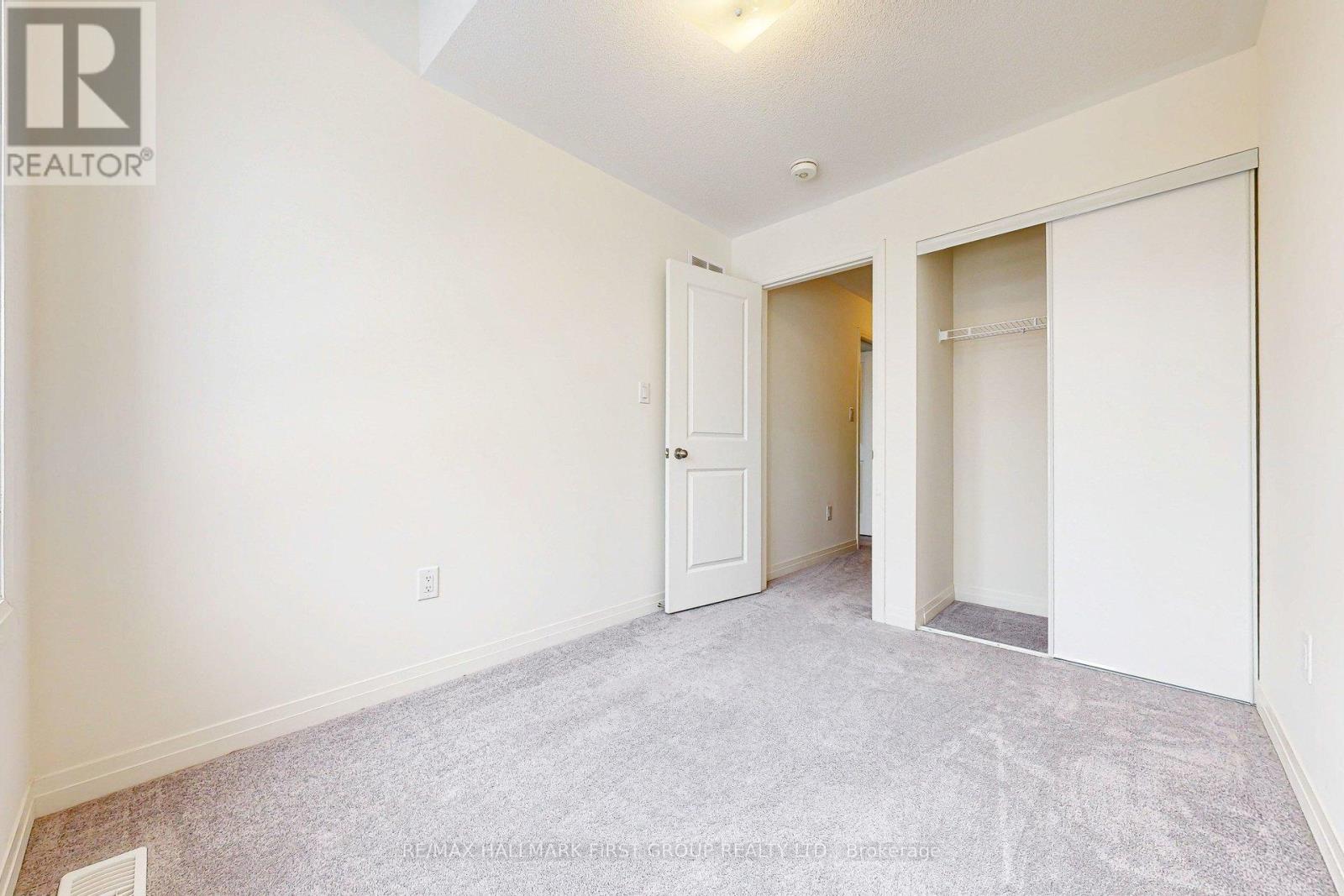 42 - 106 Caspian Square, Clarington, Ontario  L1C 7G3 - Photo 34 - E12741948