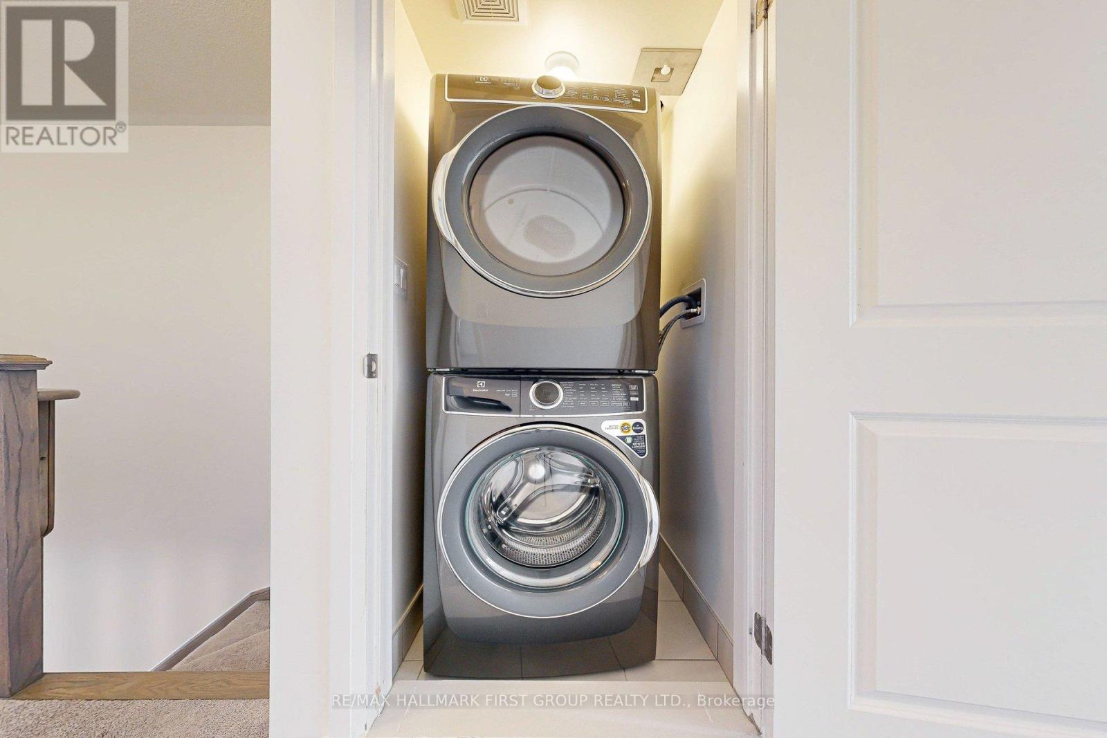 42 - 106 Caspian Square, Clarington, Ontario  L1C 7G3 - Photo 35 - E12741948