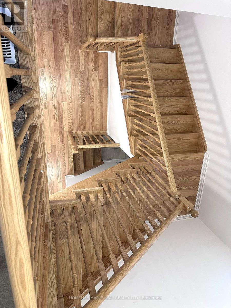 19 Waterfront Crescent, Whitby, Ontario  L1N 0M9 - Photo 21 - E12742002