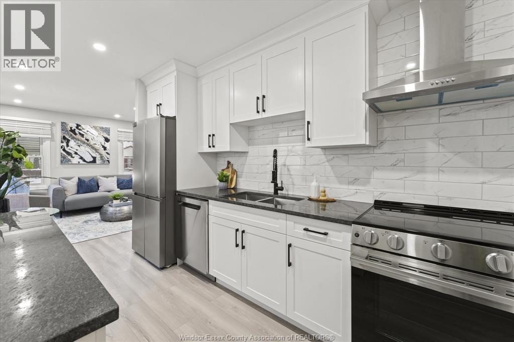 2244 Parent, Windsor, Ontario  N8W 2E3 - Photo 15 - 26002211