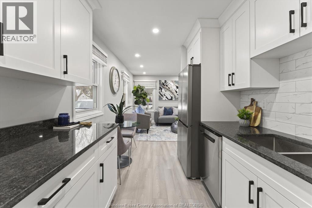 2244 Parent, Windsor, Ontario  N8W 2E3 - Photo 16 - 26002211
