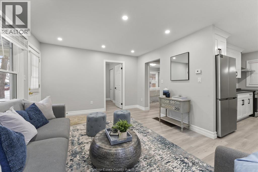 2244 Parent, Windsor, Ontario  N8W 2E3 - Photo 18 - 26002211