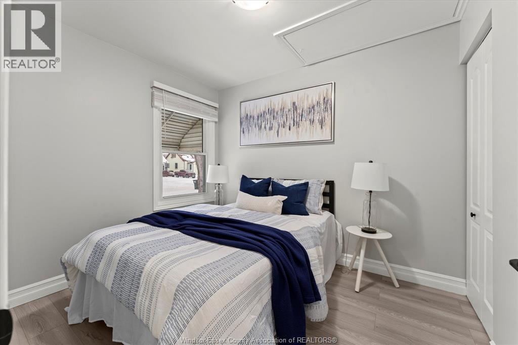 2244 Parent, Windsor, Ontario  N8W 2E3 - Photo 19 - 26002211