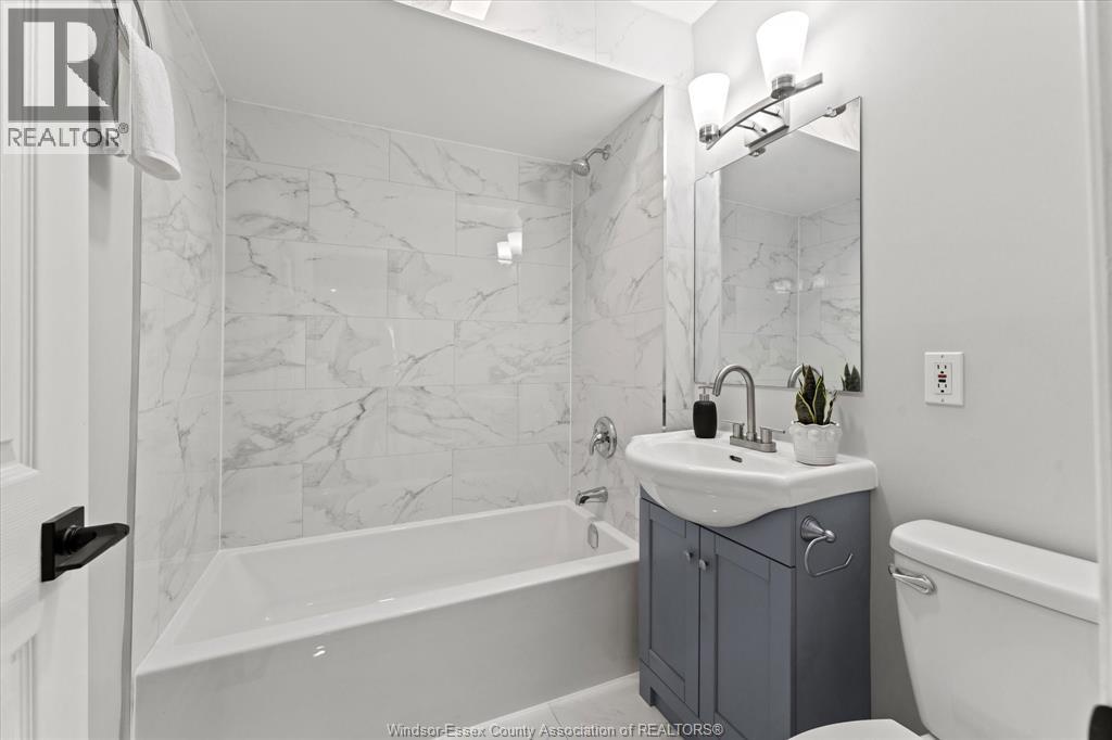 2244 Parent, Windsor, Ontario  N8W 2E3 - Photo 22 - 26002211