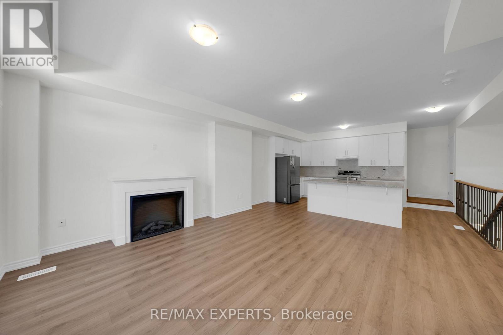 16 Griffith Street, Aurora, Ontario  L4G 7B6 - Photo 16 - N12741936