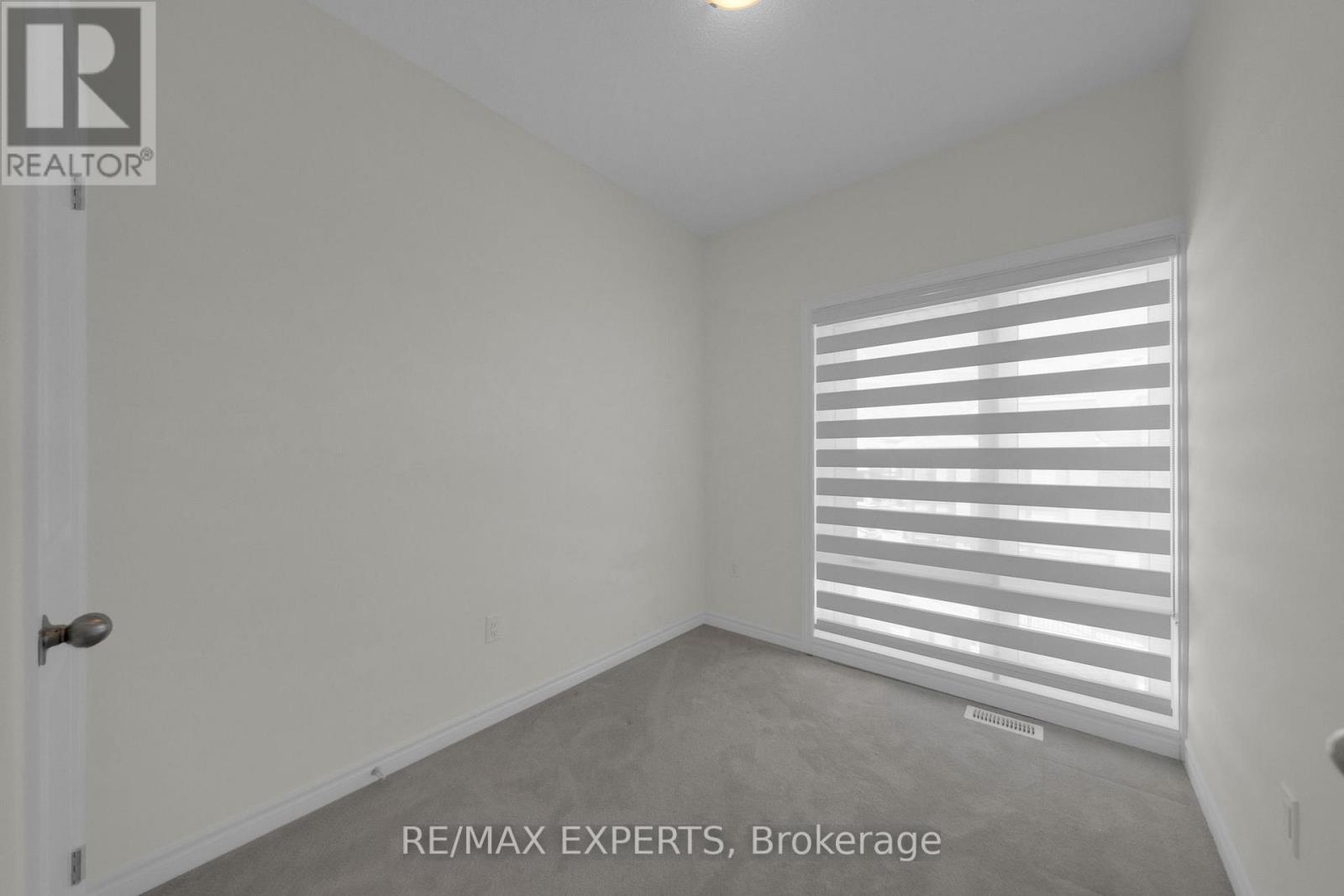 16 Griffith Street, Aurora, Ontario  L4G 7B6 - Photo 22 - N12741936