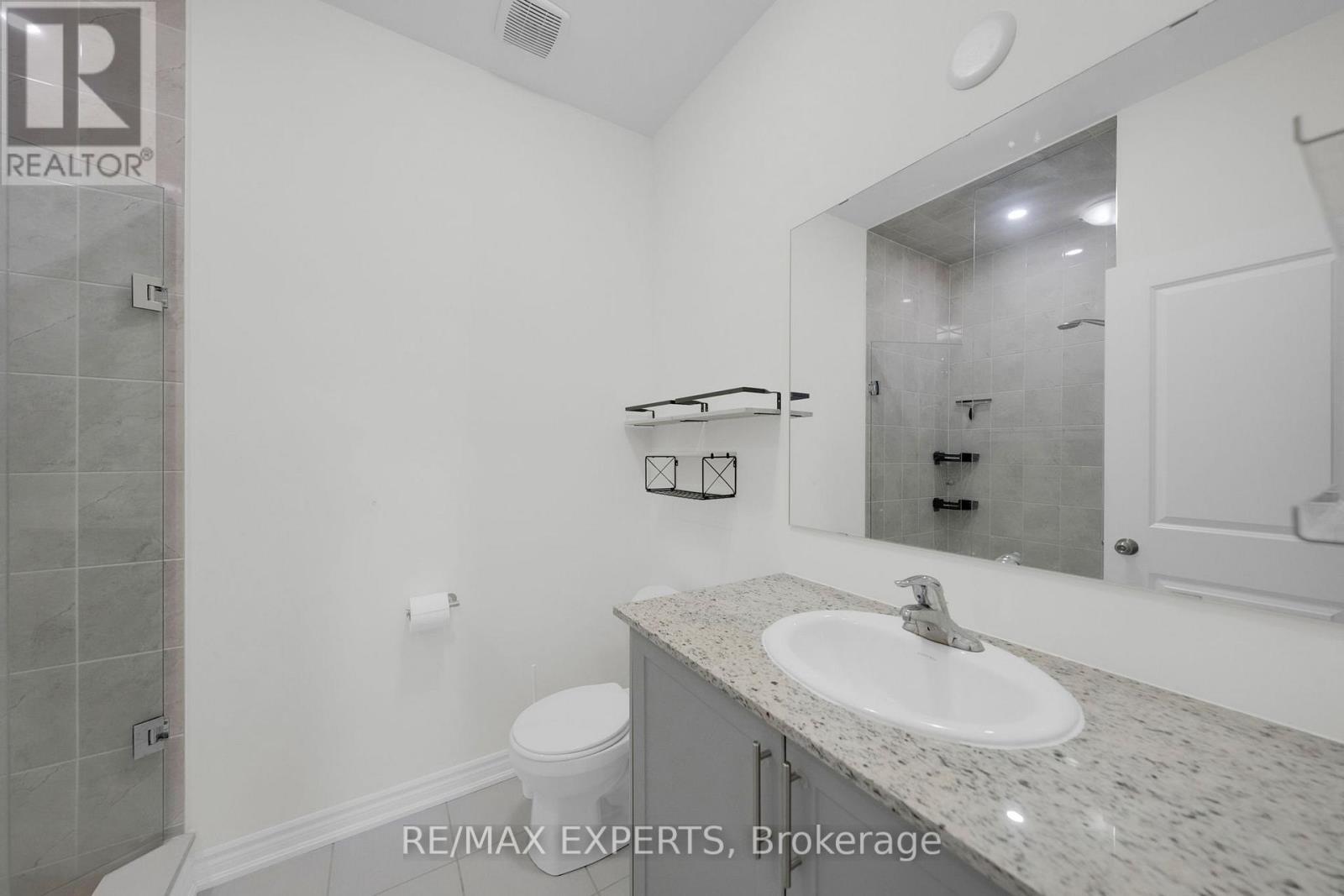 16 Griffith Street, Aurora, Ontario  L4G 7B6 - Photo 26 - N12741936