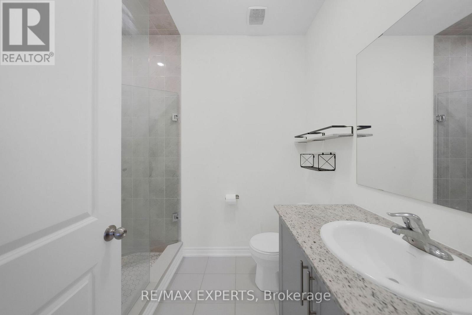 16 Griffith Street, Aurora, Ontario  L4G 7B6 - Photo 27 - N12741936