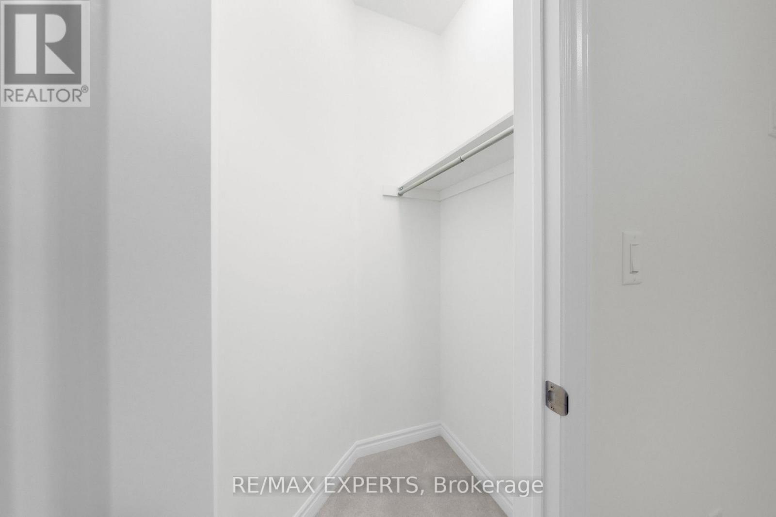 16 Griffith Street, Aurora, Ontario  L4G 7B6 - Photo 30 - N12741936