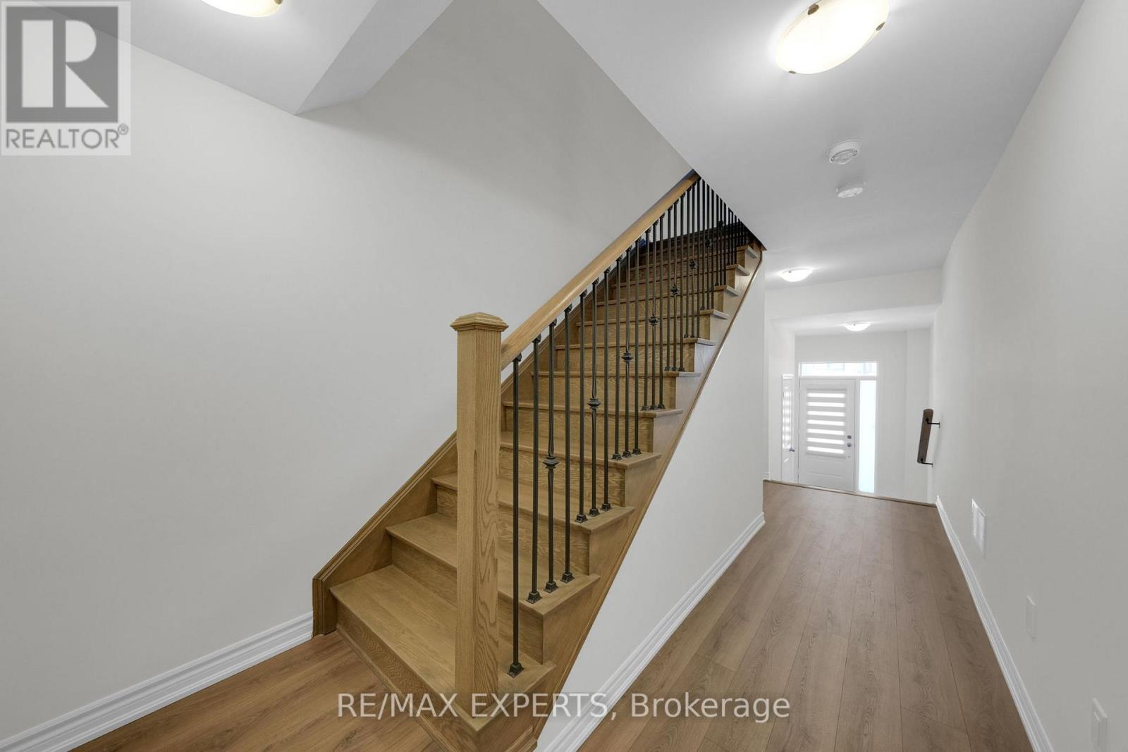 16 Griffith Street, Aurora, Ontario  L4G 7B6 - Photo 9 - N12741936