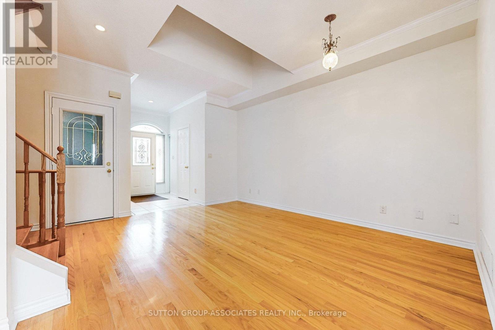 31 Pairash Avenue, Richmond Hill, Ontario  L4C 0N1 - Photo 13 - N12742096