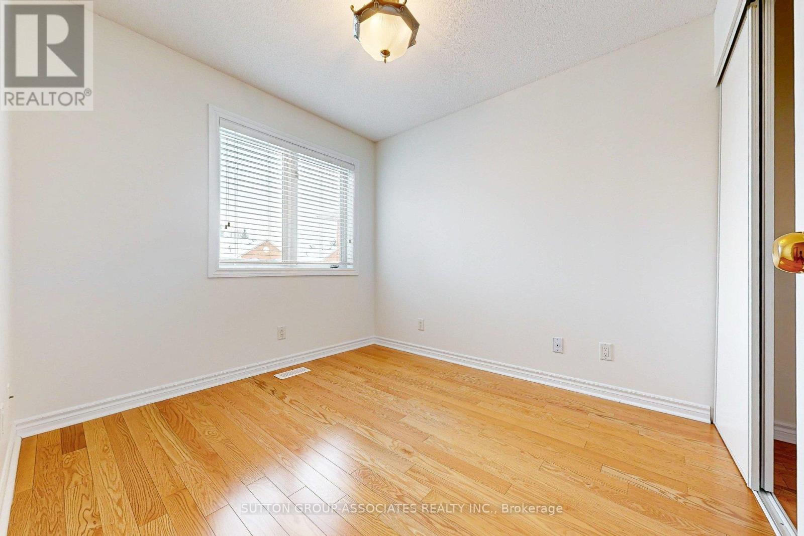 31 Pairash Avenue, Richmond Hill, Ontario  L4C 0N1 - Photo 32 - N12742096