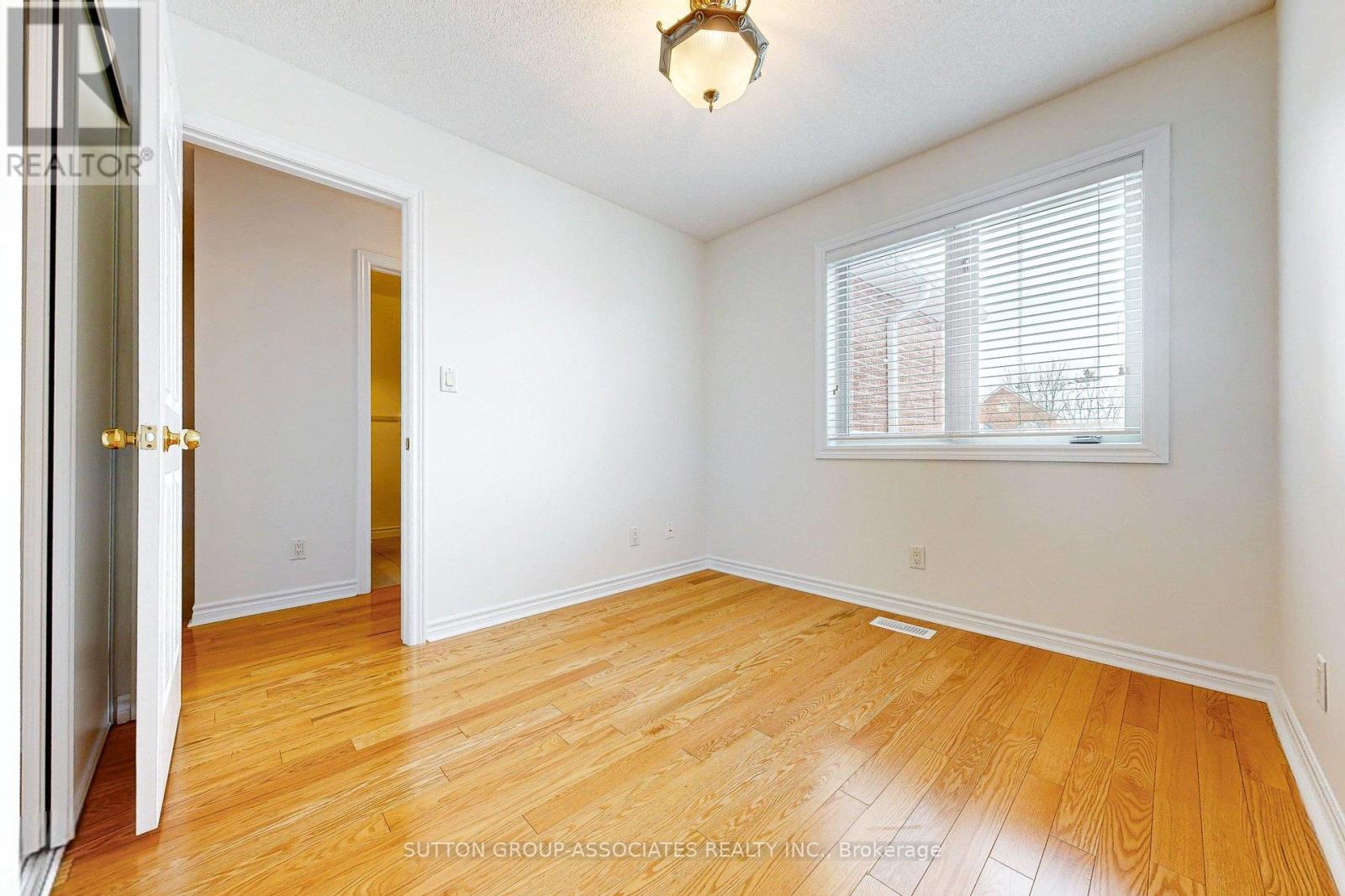 31 Pairash Avenue, Richmond Hill, Ontario  L4C 0N1 - Photo 33 - N12742096