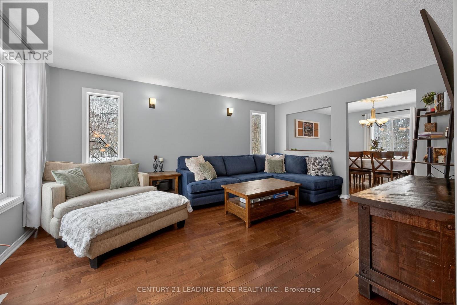 5810 Lowanda Lane, Ramara, Ontario  L0K 1W0 - Photo 14 - S12741890