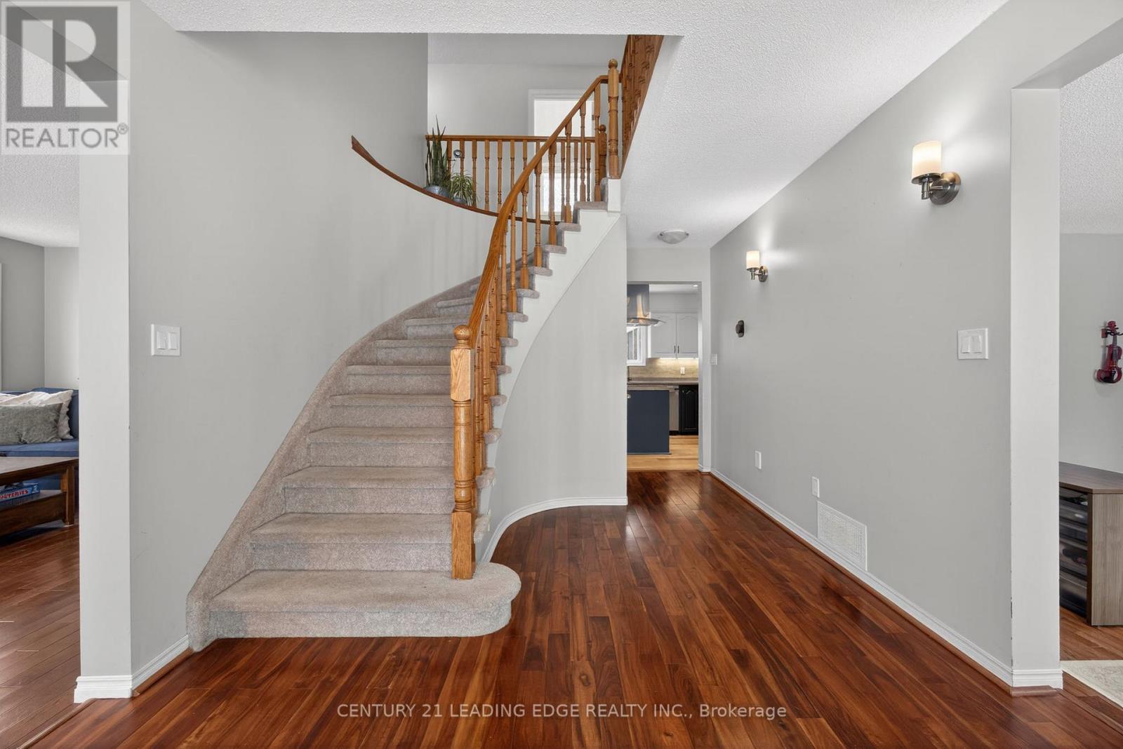 5810 Lowanda Lane, Ramara, Ontario  L0K 1W0 - Photo 15 - S12741890