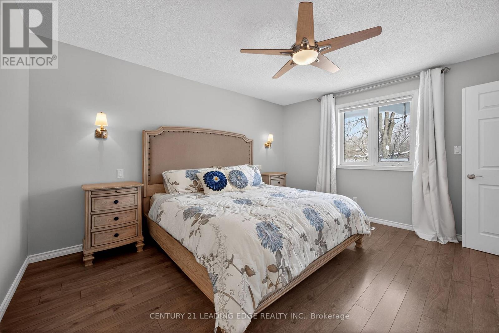 5810 Lowanda Lane, Ramara, Ontario  L0K 1W0 - Photo 25 - S12741890