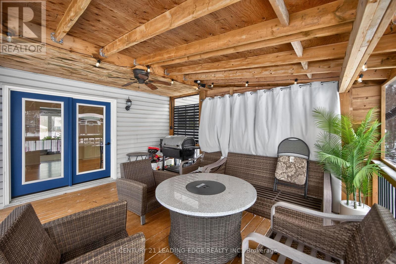 5810 Lowanda Lane, Ramara, Ontario  L0K 1W0 - Photo 43 - S12741890