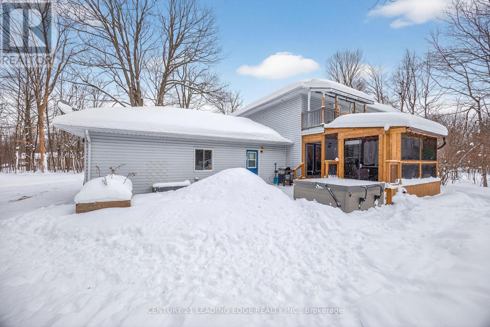 5810 Lowanda Lane, Ramara, Ontario  L0K 1W0 - Photo 45 - S12741890