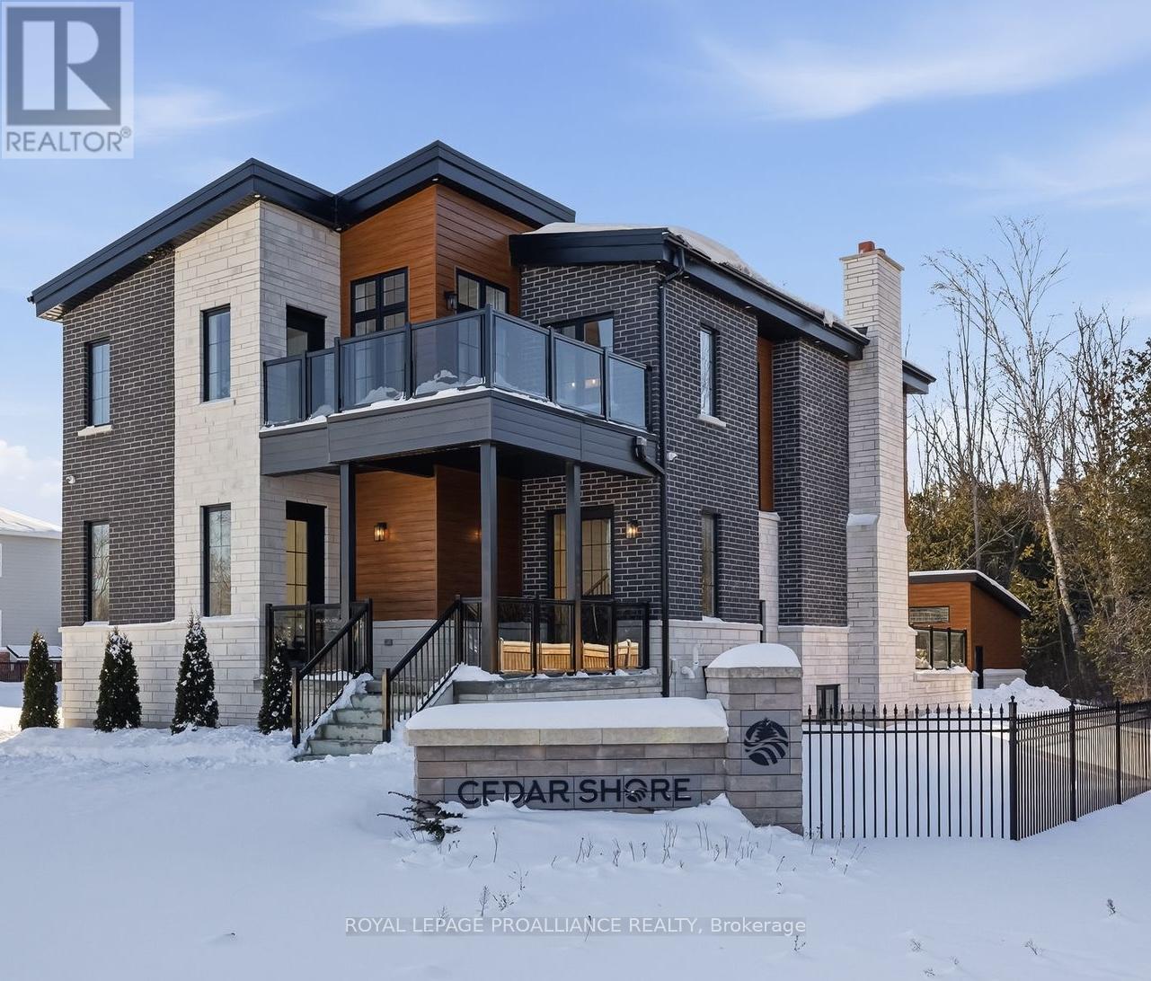 213 SUZANNE MESS BOULEVARD, Cobourg, Ontario