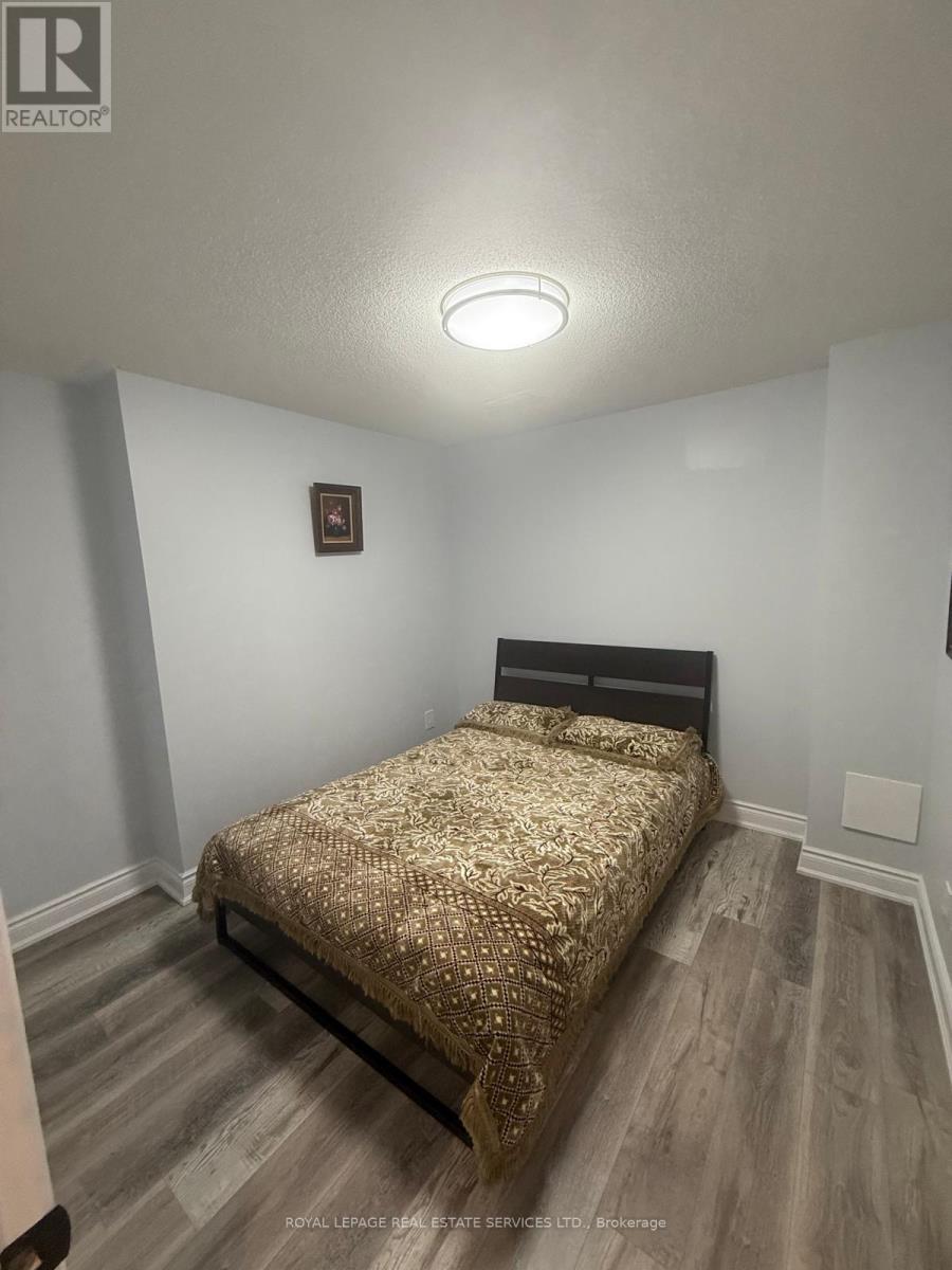 Bsmt - 492 Downes Jackson Heights, Milton, Ontario  L9T 8W1 - Photo 14 - W12741568