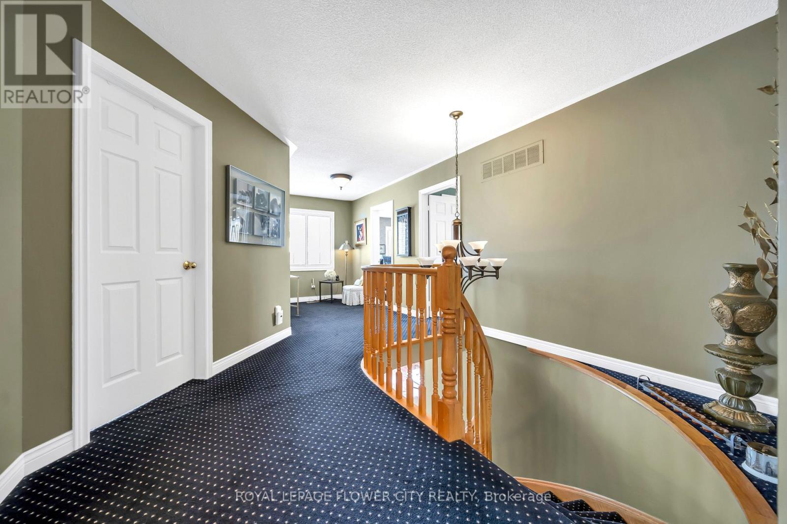 1340 Whitewater Lane, Mississauga, Ontario  L5V 1L8 - Photo 25 - W12737702