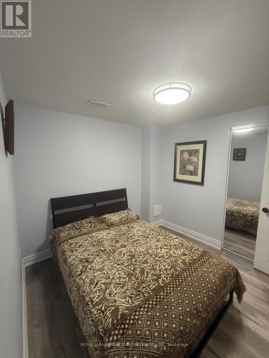 Bsmt - 492 Downes Jackson Heights, Milton, Ontario  L9T 8W1 - Photo 13 - W12741568