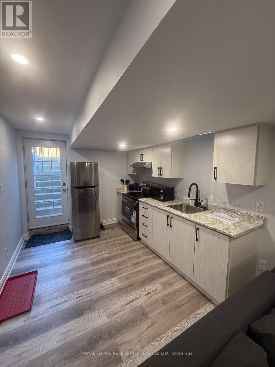 Bsmt - 492 Downes Jackson Heights, Milton, Ontario  L9T 8W1 - Photo 6 - W12741568