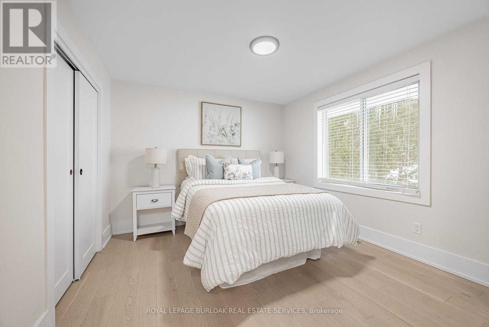 248 Wales Crescent, Oakville, Ontario  L6L 3X7 - Photo 16 - W12741900