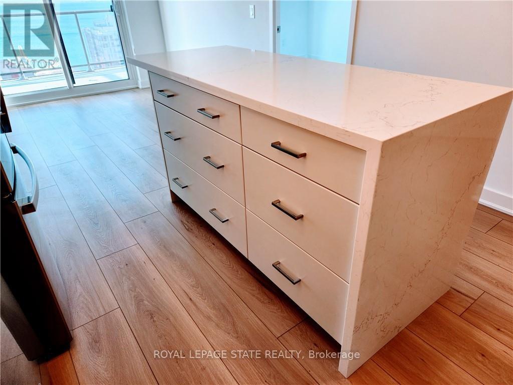 1805 - 2007 James Street, Burlington, Ontario  L7R 0G7 - Photo 11 - W12741908