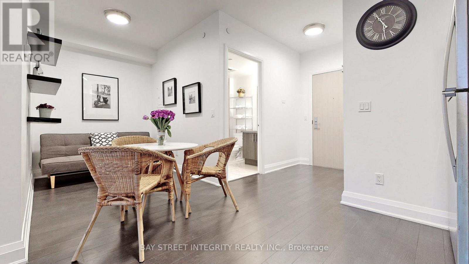 801 - 16 Mcadam Avenue, Toronto, Ontario  M6A 0B9 - Photo 7 - W12741938