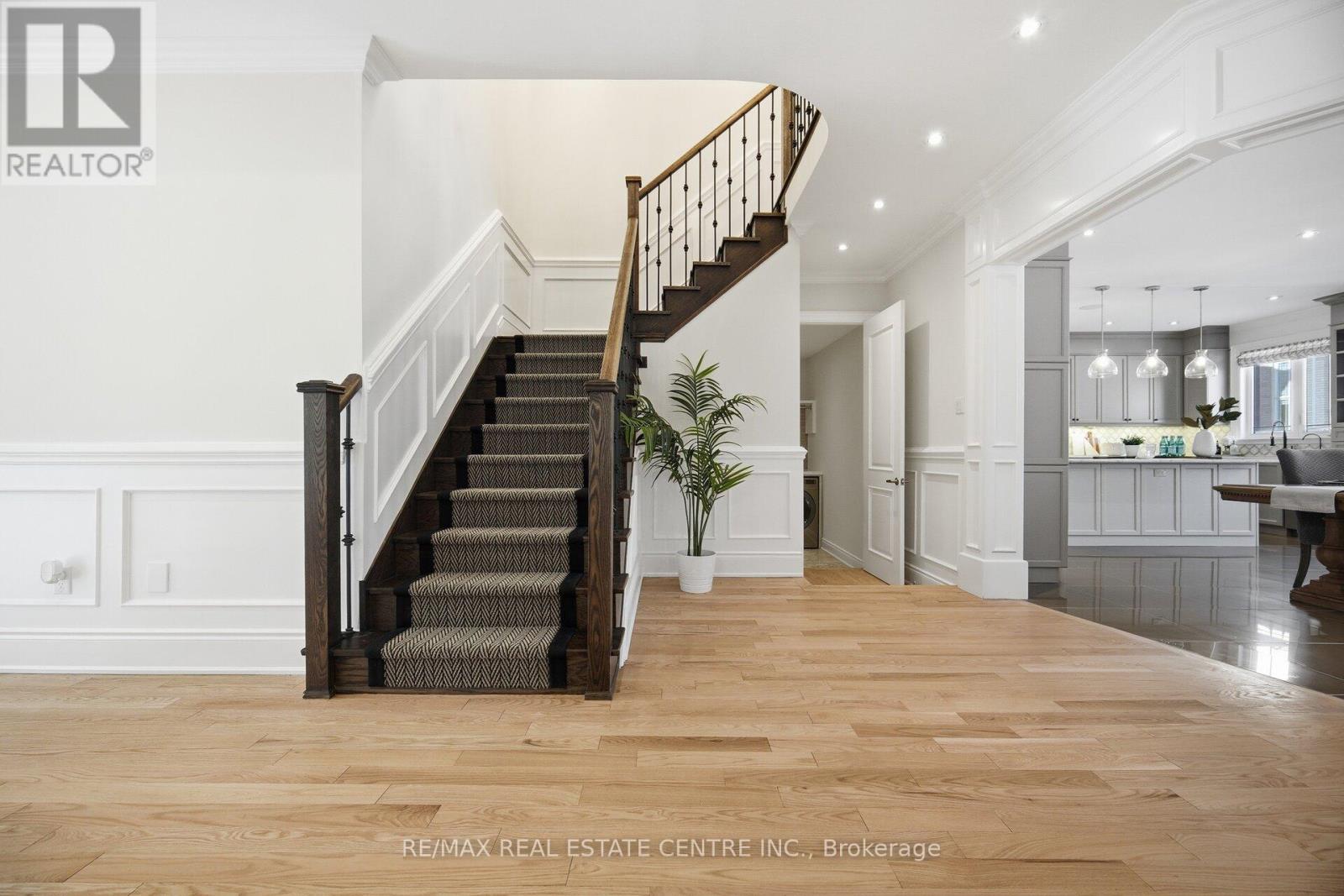 4 Crown Forest Court, Brampton, Ontario  L6Y 2Y5 - Photo 26 - W12741946