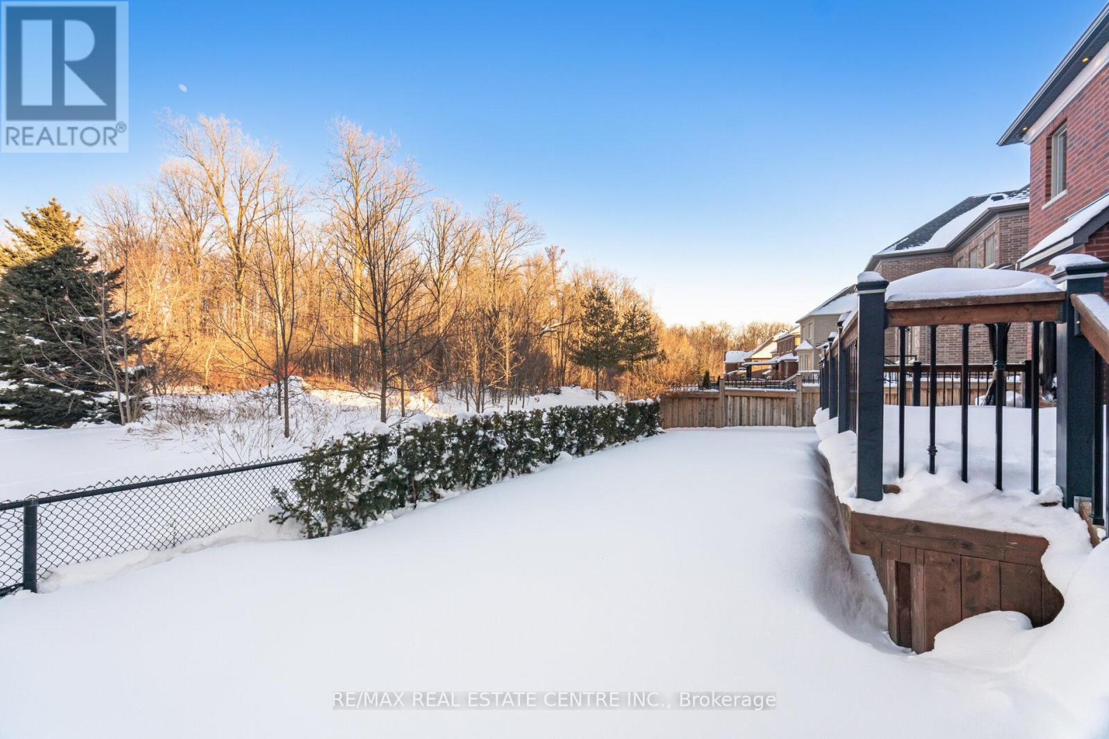 4 Crown Forest Court, Brampton, Ontario  L6Y 2Y5 - Photo 47 - W12741946