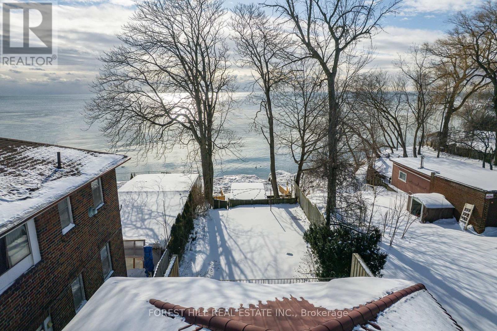 2703 Lake Shore Boulevard W, Toronto, Ontario  M8V 1G6 - Photo 13 - W12741992